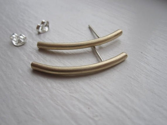 Hand-Made and Elegant Curved Bar Earrings With Rounded Edges - 0030 - Virginia Wynne Designs