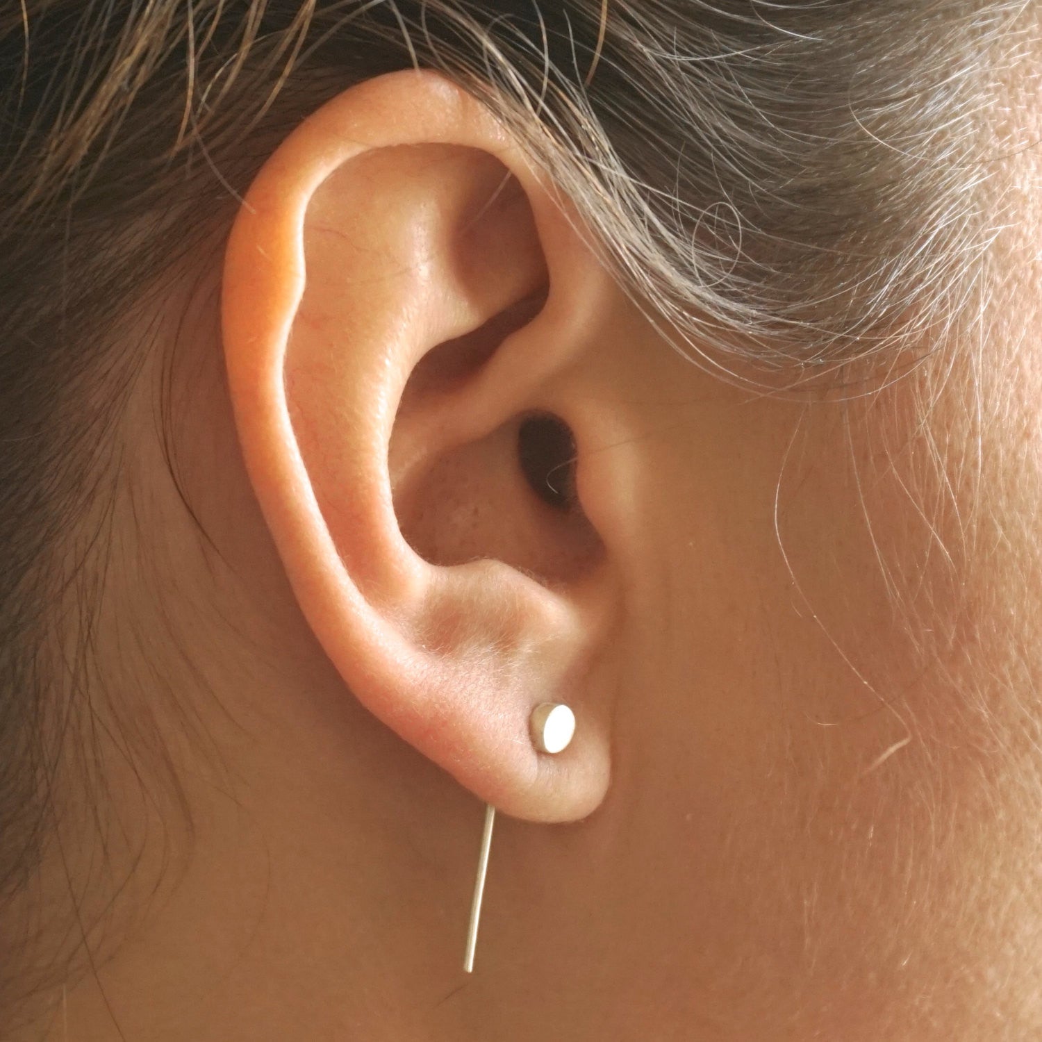 Sophisticated Hand-Made Sterling Silver Threader Earrings with a Solid Round Disc Front - 0260 - Virginia Wynne Designs