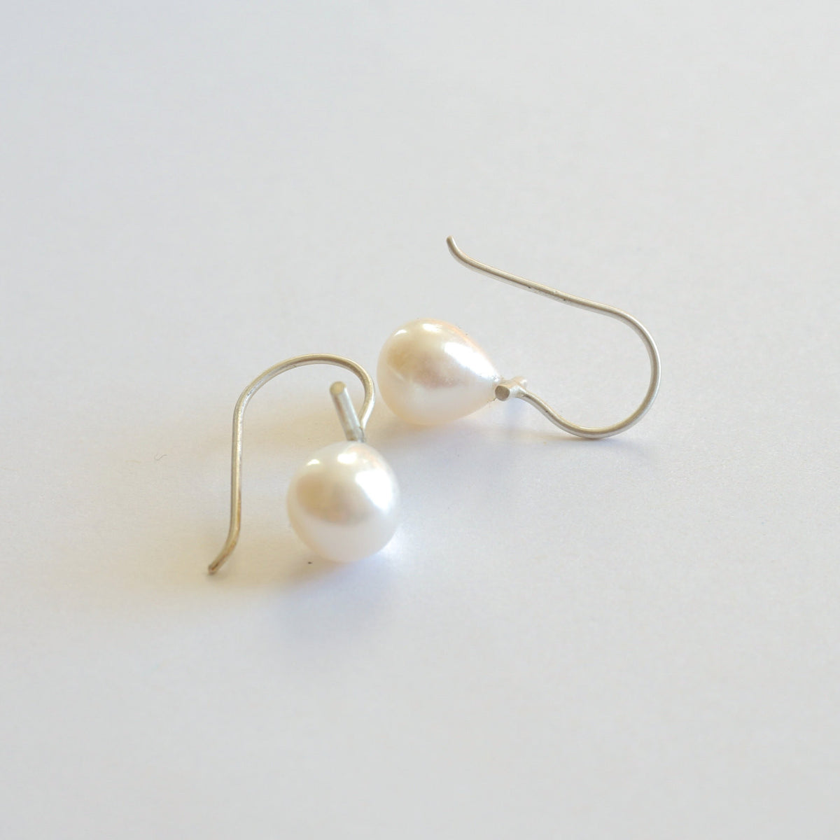 Classic White Teardrop Freshwater Pearl Dangle Drop Earrings with 11mm Bar - 0241 - Virginia Wynne Designs
