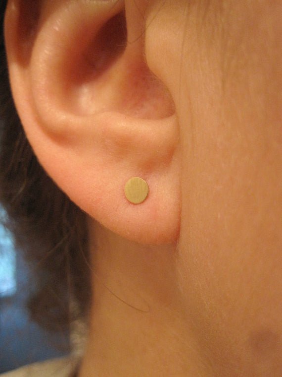 Tasteful and Classic - Hand-Made Solid 18k Gold Circle Studs - 0247 - Virginia Wynne Designs