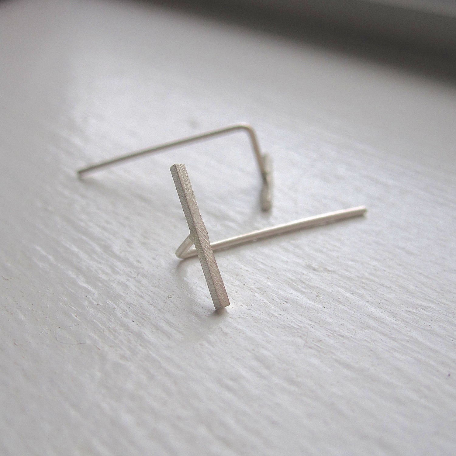 Classic Minimalist Hand-Made Skinny Bar Threaded Earring - 0122 - Virginia Wynne Designs