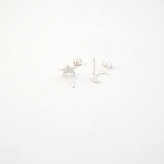 Chic and Smart Hand-Crafted Solid  Moon & Star Stud Earrings - 0164 - Virginia Wynne Designs