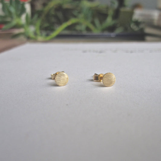 Tasteful and Classic - Hand-Made Solid 18k Gold Circle Studs - 0247 - Virginia Wynne Designs
