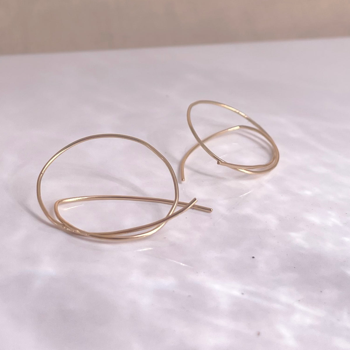 Thin Rope Earrings | Simple Dangle Hoops | Organic Circle Dangle Earrings | Everyday Gift for Her | Lightweight Earrings | 0361