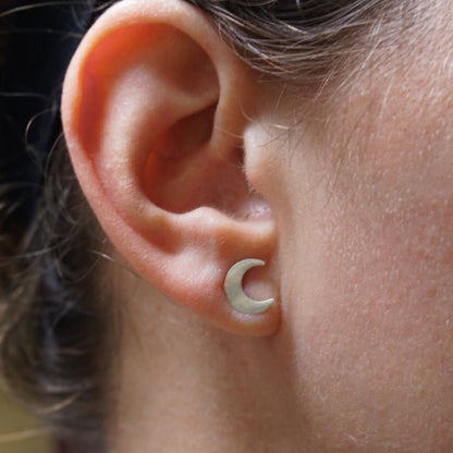 Chic and Smart Hand-Crafted Solid  Moon & Star Stud Earrings - 0164 - Virginia Wynne Designs