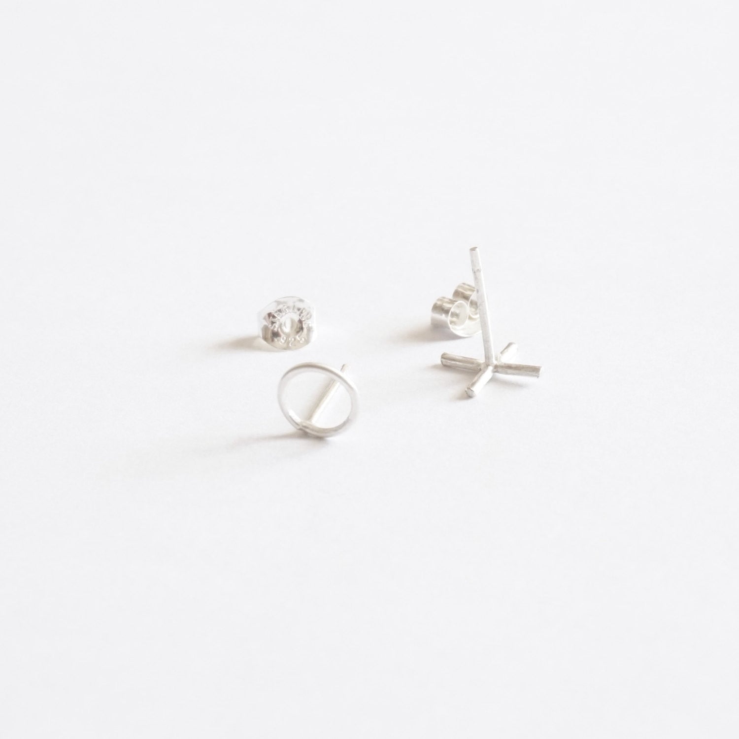 Fun and Cool Hugs and Kisses (X's & O's) stud earrings - 0251 - Virginia Wynne Designs
