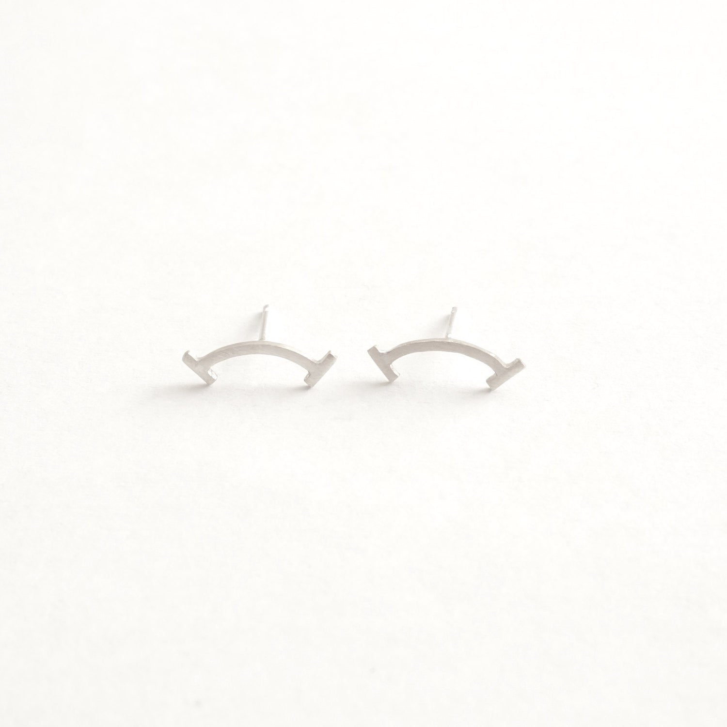 Classic Boho Styled Hand-Made Bent T Bar Stud Earrings - 0250 - Virginia Wynne Designs