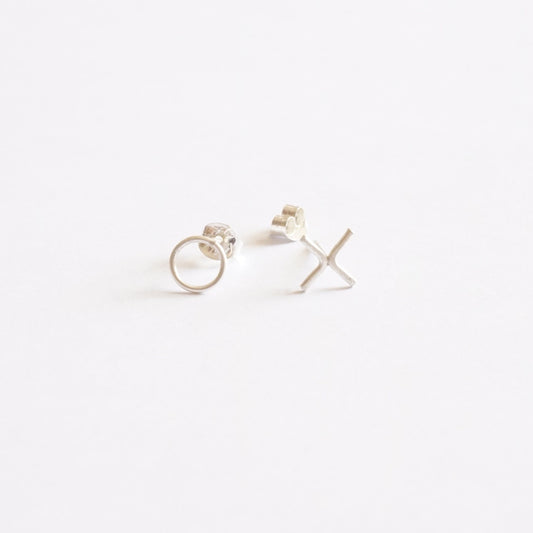 Fun and Cool Hugs and Kisses (X's & O's) stud earrings - 0251 - Virginia Wynne Designs