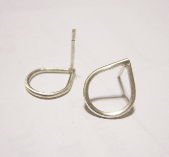 Elegant and Simple Hand-Made Raindrop / Tear Drop Stud Earrings - 0049 - Virginia Wynne Designs