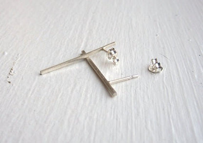 Well Designed and Smart, Hand-Crafted Skinny Square Bar Stud Earrings - 0025 - Virginia Wynne Designs