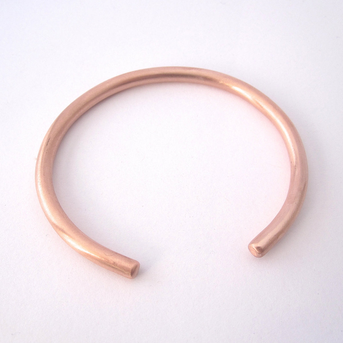 Classic Men's or Unisex Sleek Hand-Made Heavy Round Copper or Brass Bracelet - 0138 - Virginia Wynne Designs