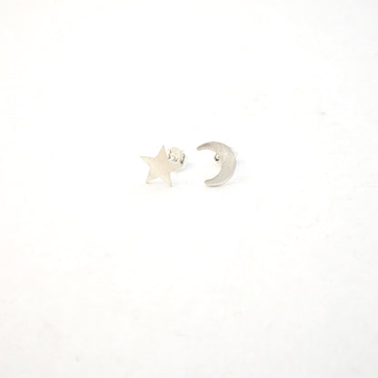 Chic and Smart Hand-Crafted Solid  Moon & Star Stud Earrings - 0164 - Virginia Wynne Designs